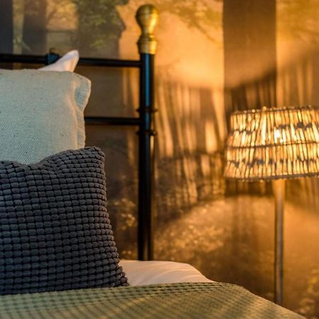 Klokkenluider Apartment Холум Екстериор снимка