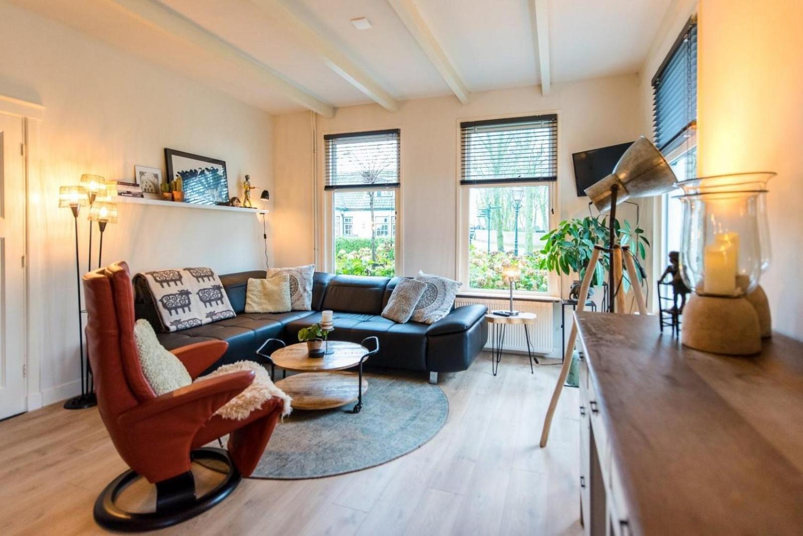 Klokkenluider Apartment Холум Екстериор снимка
